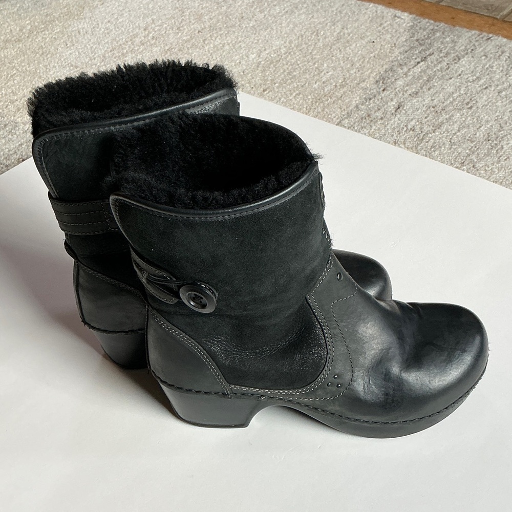 Dansko Stormy Black Leather Winter Boots. Size 38